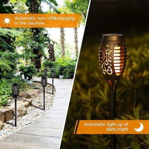 4873-  Lampe Solaire Torche de Jardin Extérieur neuve