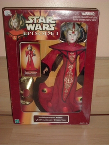 0030 – Figurine Star Wars Poupée Queen Amidala Royal 30 cm neuve