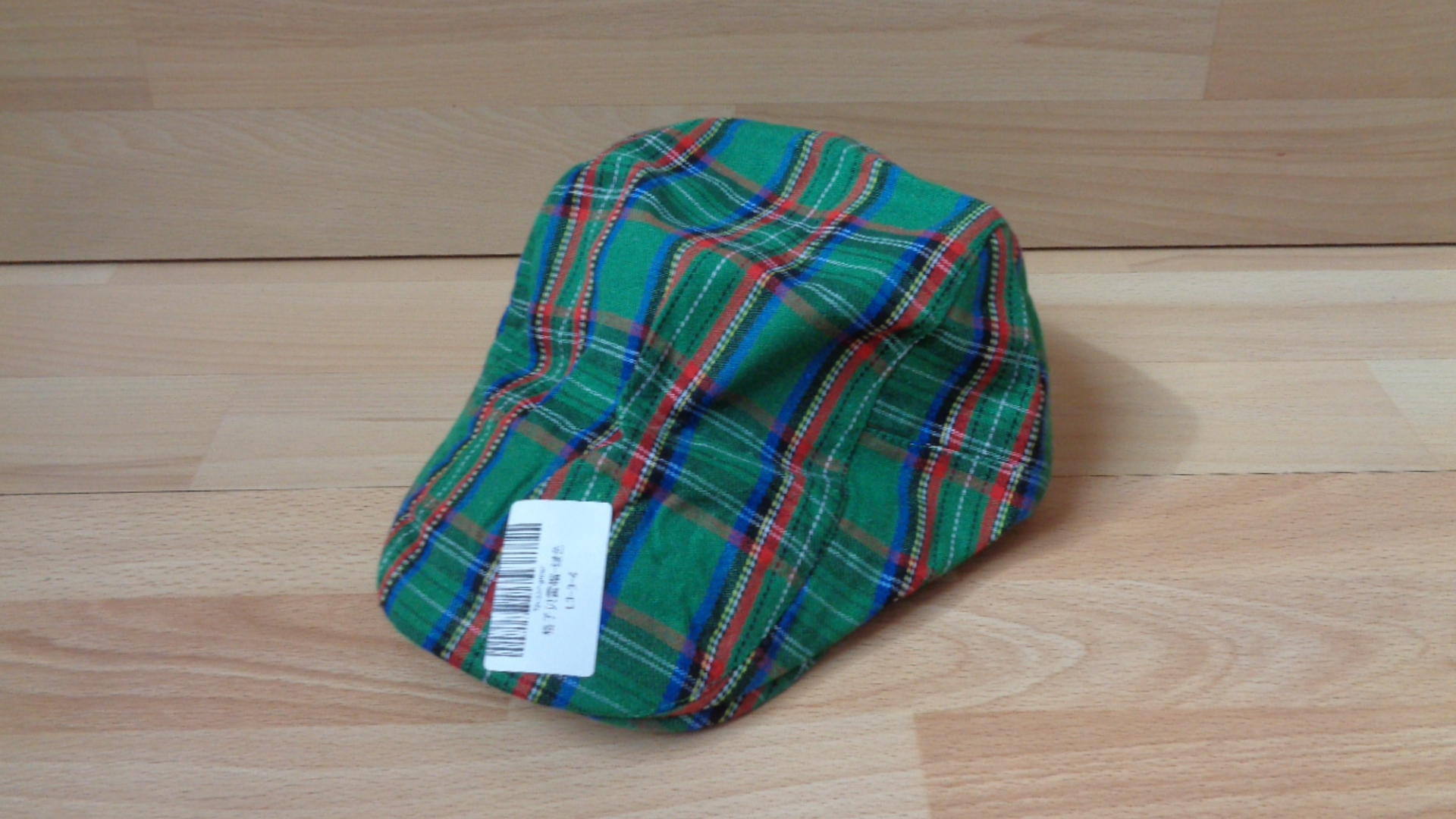 0243 – Casquette Plate à carreaux verte neuve – Image 4