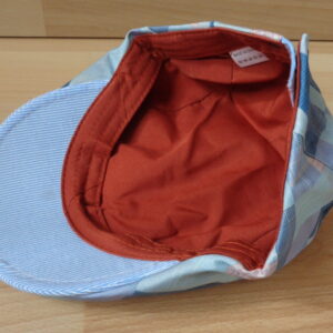 0246 – Casquette Plate à carreaux neuve