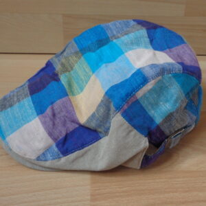0244 – Casquette Plate à carreaux neuve
