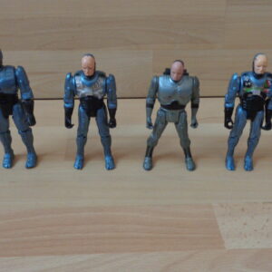 0493 – figurines RoboCop