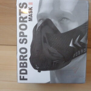 0518 – Masque d’entraînement de sport neuf