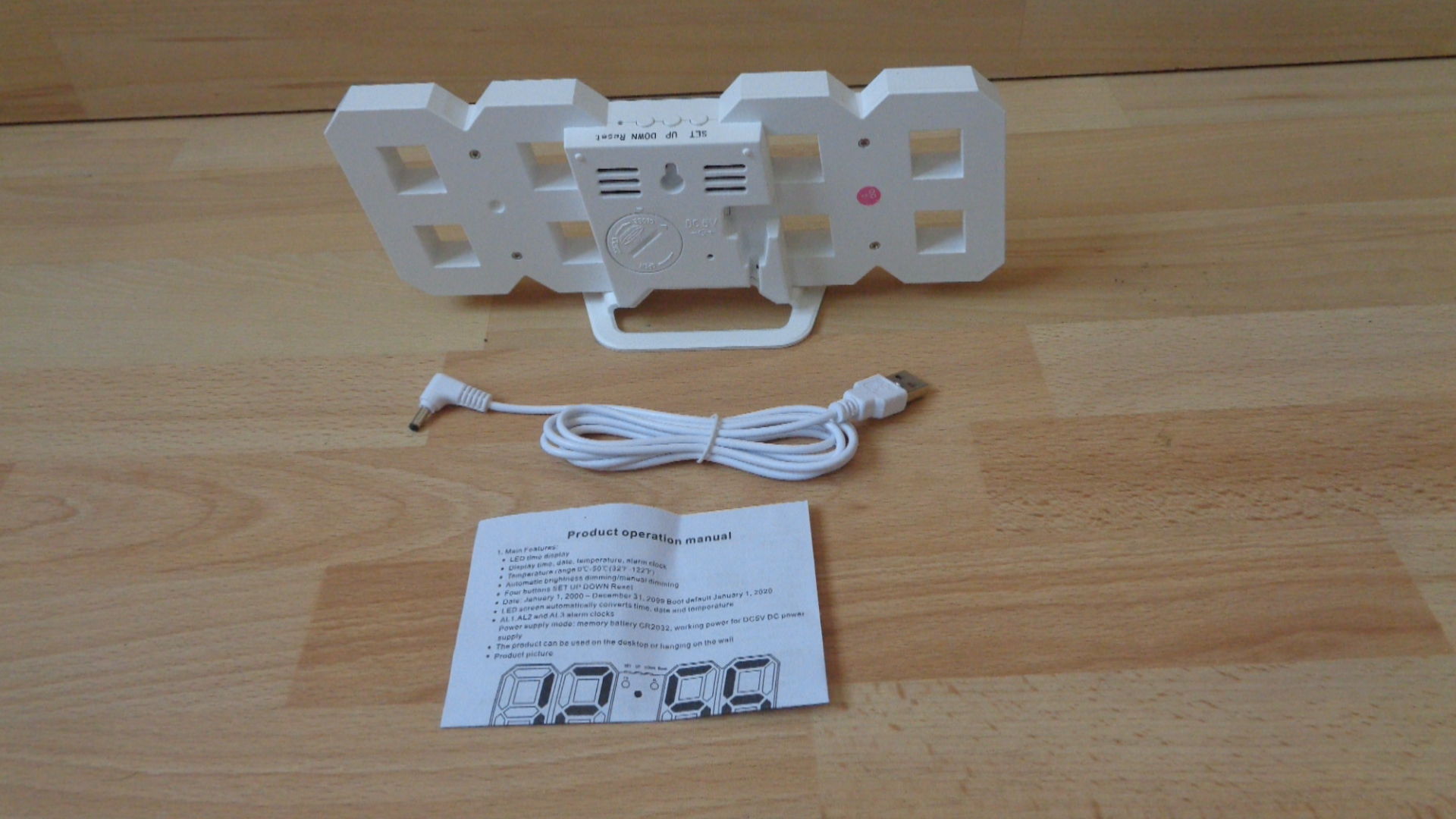 0649 – Réveil blanc numérique 3D LED avec affichage de la température neuf – Image 11