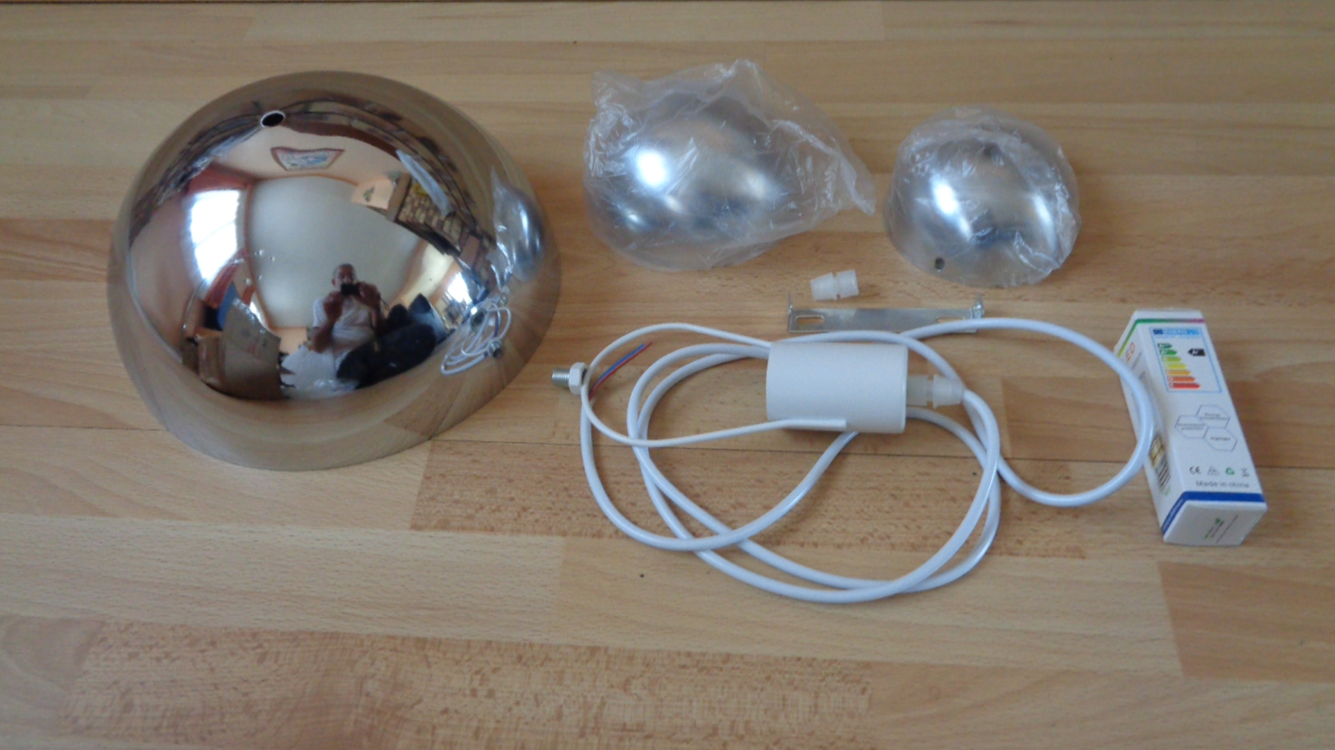 0653 – Lampe suspendue moderne en forme de bouton de fleur chrome neuve – Image 8