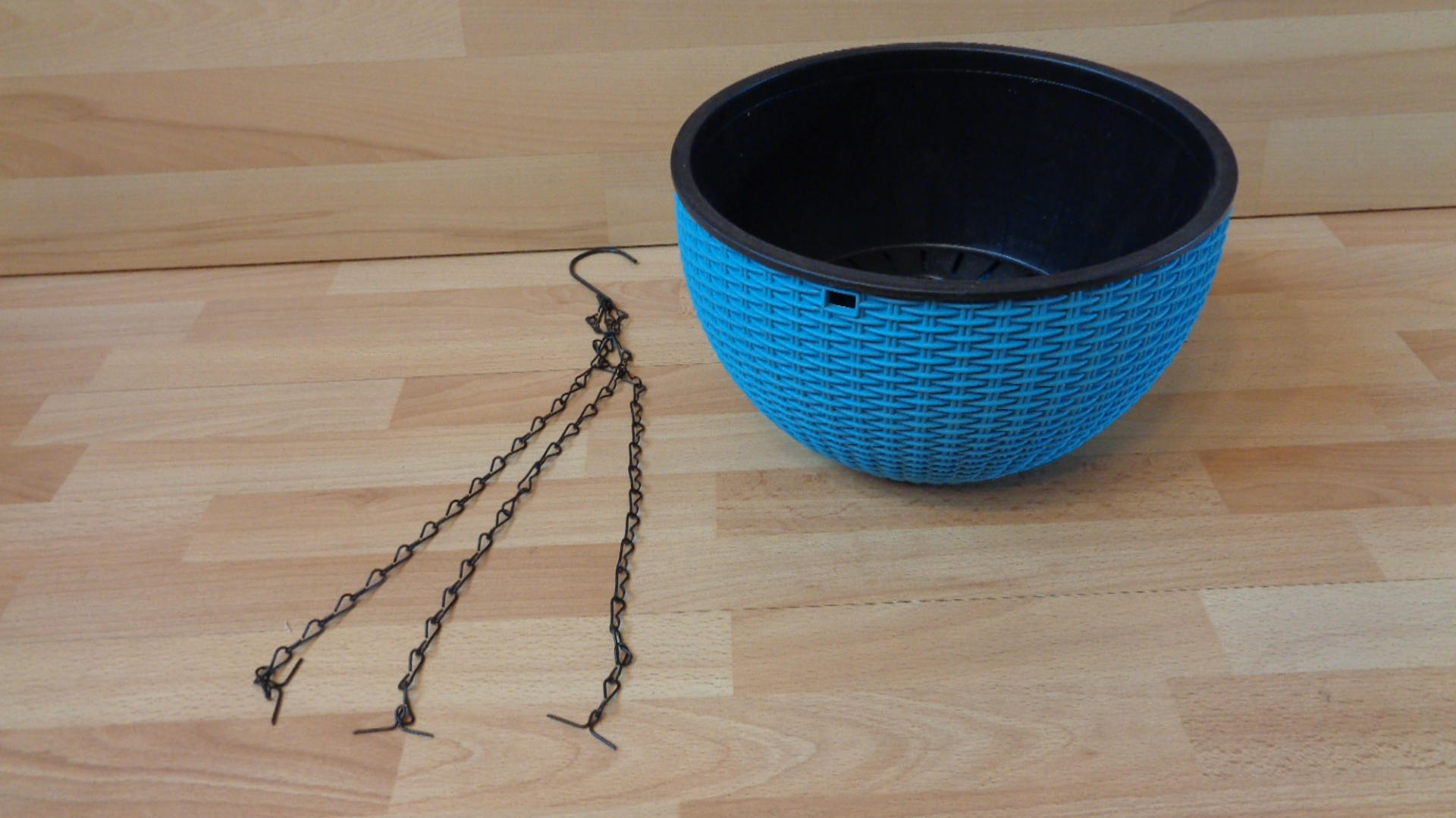 0688 – Pot de Fleurs Suspendu bleu 26 x 15 cm neufs – Image 4