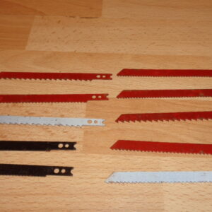 0719 – 10 lames de scie sauteuse neuves