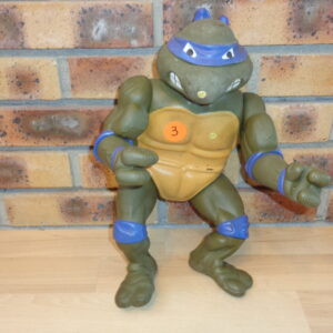 0749 – figurine Tortues Ninja 3