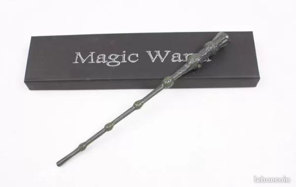 0931 – Baguette lumineuse LED DUMBLEDORE neuve .