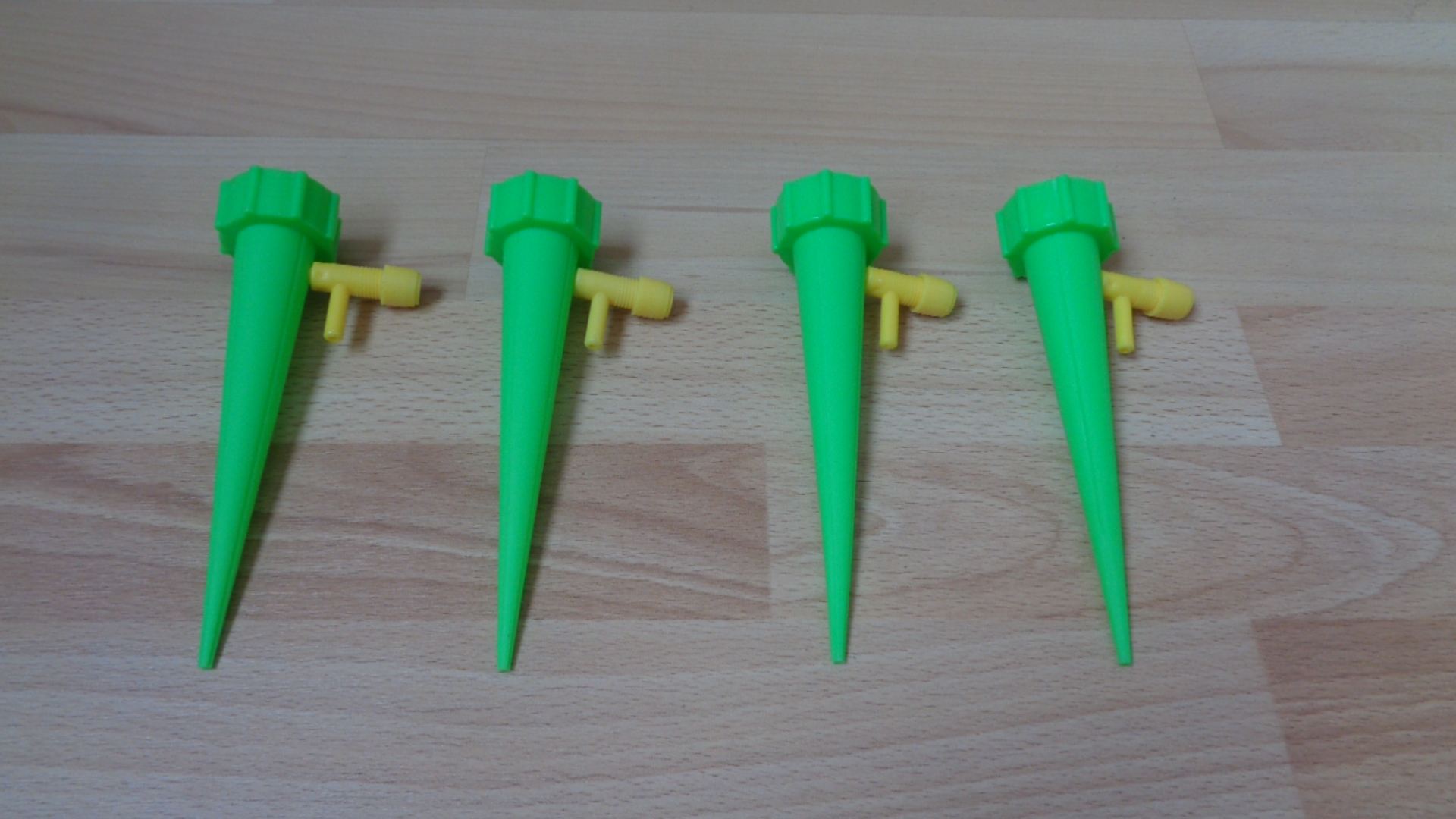 0933 – goutte à goutte 4 Pcs Arrosage automatique neuf – Image 16