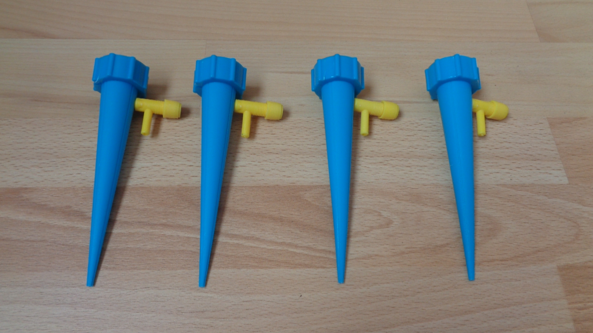 0933 – goutte à goutte 4 Pcs Arrosage automatique neuf – Image 14