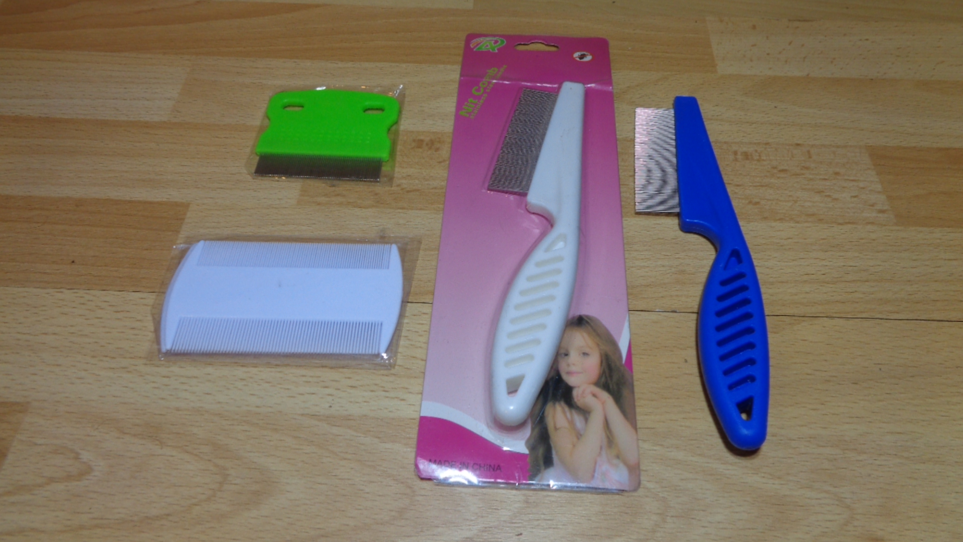 1159 – lot de Peignes anti poux et lentes pour cheveux neufs – Image 6