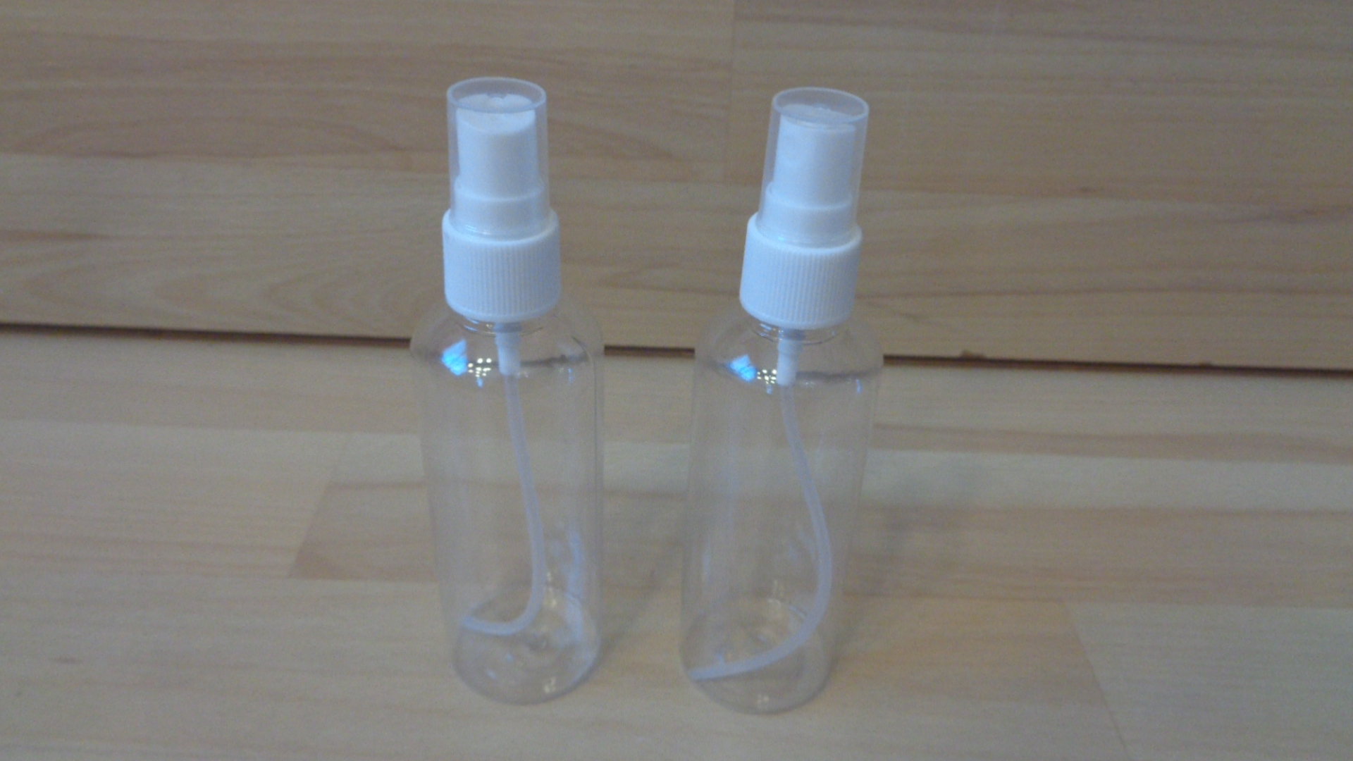 1486 – Atomiseur vide en plastique Transparent 100 ml (2 pcs ) neufs