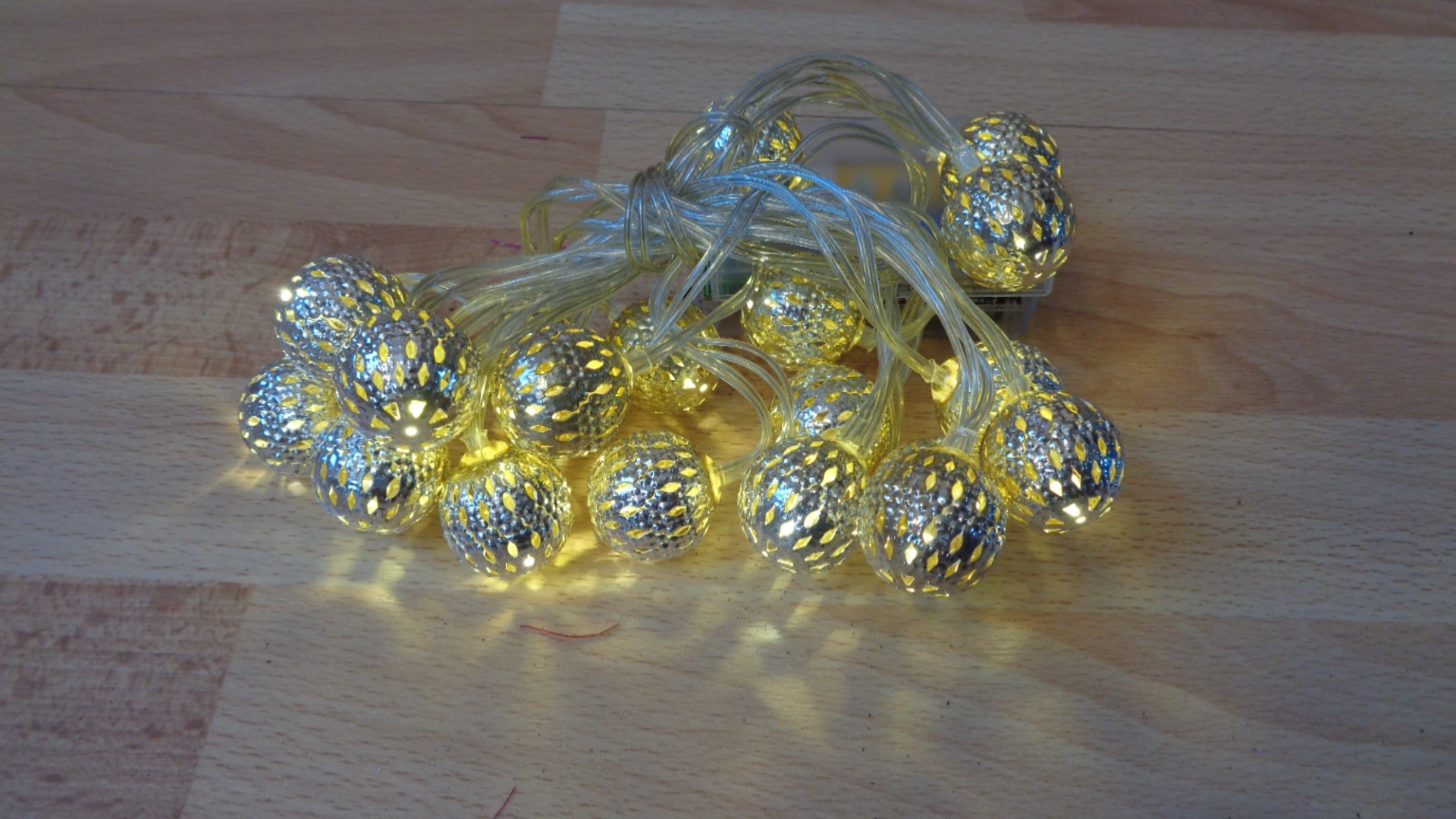 1601 – Guirlande Lumineuse de 300 cm de 20 Boules neuve – Image 12
