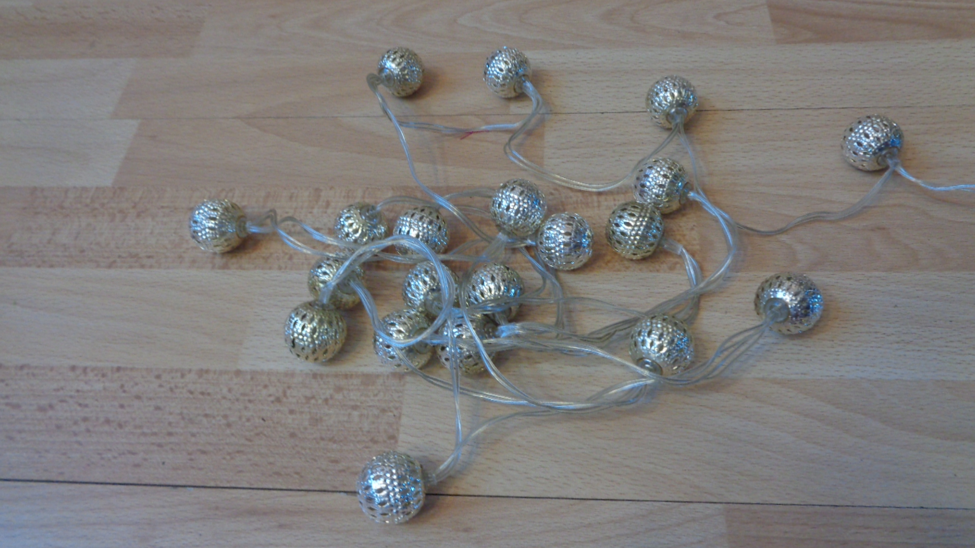 1601 – Guirlande Lumineuse de 300 cm de 20 Boules neuve – Image 8