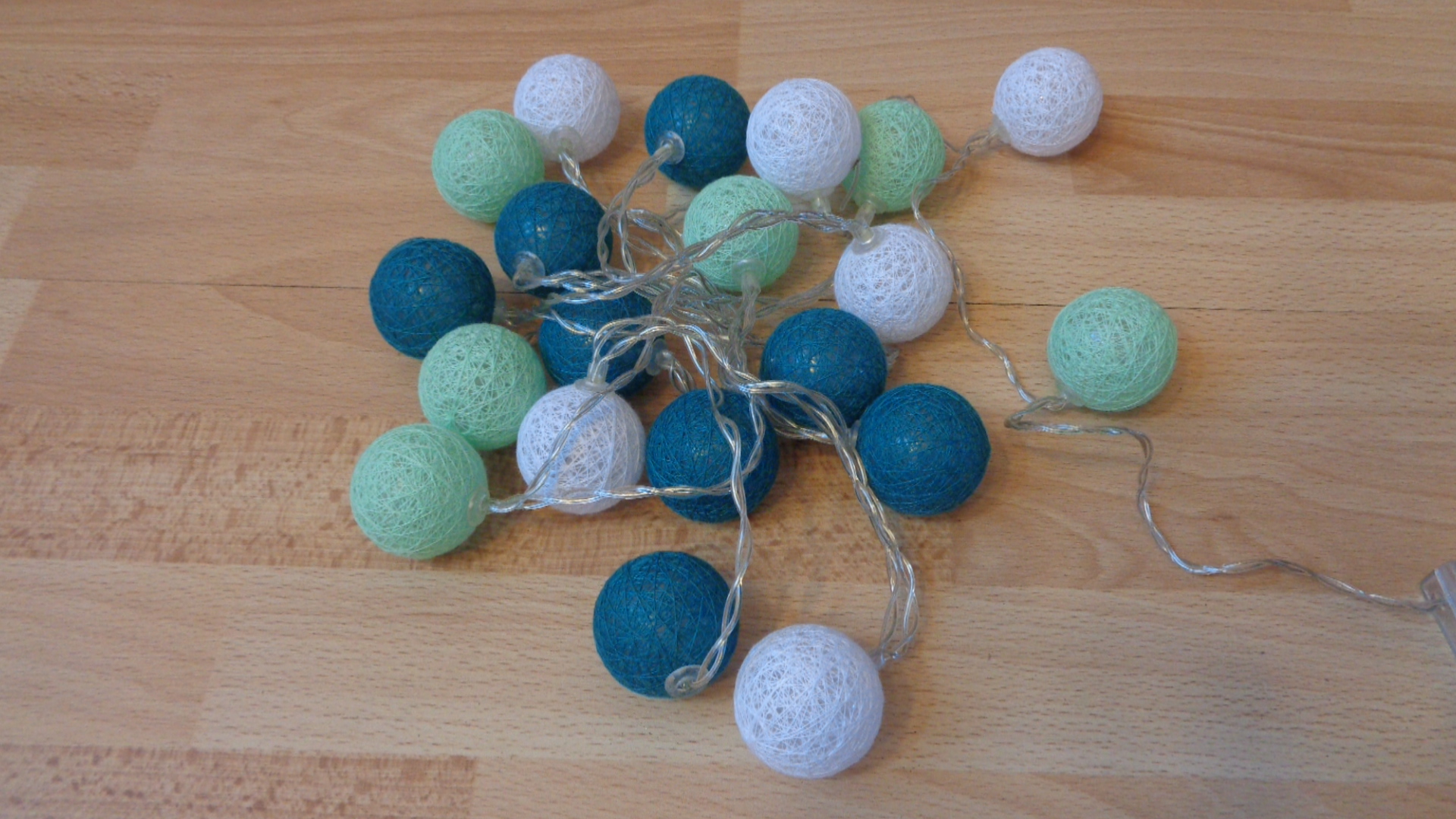 1602 – Guirlande lumineuse de Noël à 20 Boules neuve – Image 6