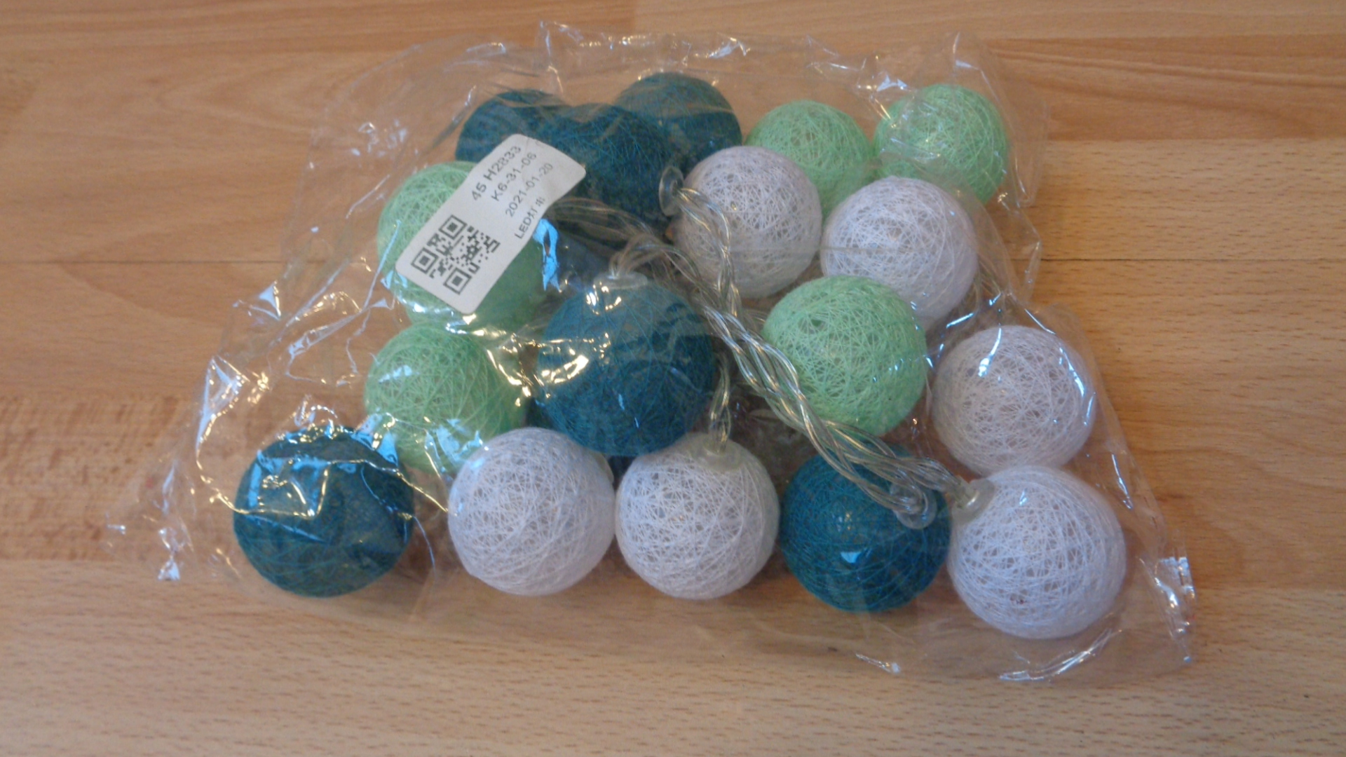 1602 – Guirlande lumineuse de Noël à 20 Boules neuve – Image 5