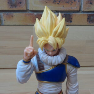 1696 – Figurine Dragon ball legends son goku 30 cm neuve