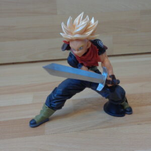 1699 – Figurine Dragon ball z Trunks 16 cm neuve