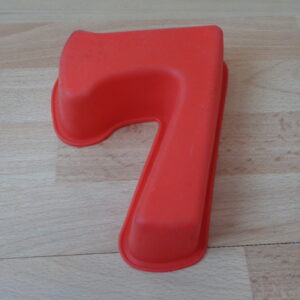 1710 – Moule en Silicone numéro 7 neuf