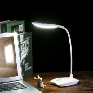 1657 – Lampe de bureau LED à variateur tactile à 3 niveaux neuve