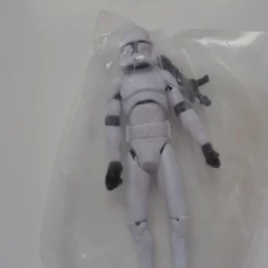 1853 – Figurine Star Wars Stormtrooper 100 mm neuve
