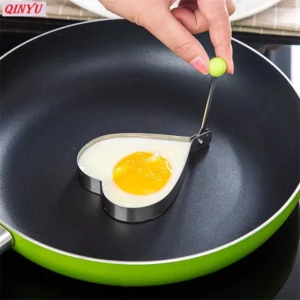 1864 – moule de cuisson en acier inoxydable coeur pour pancakes , blinis , oeufs  neuf