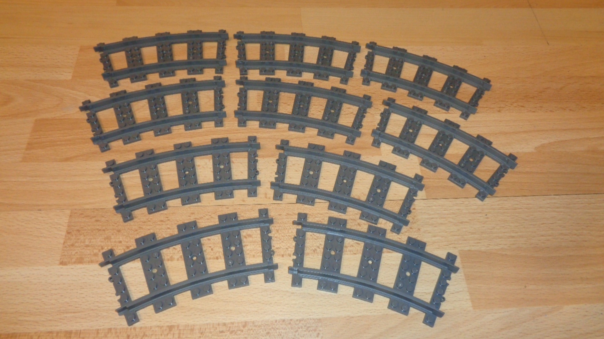 2088 – Lot de 10 rails courbes compatibles pour trains et tramways LEGO neufs – Image 9