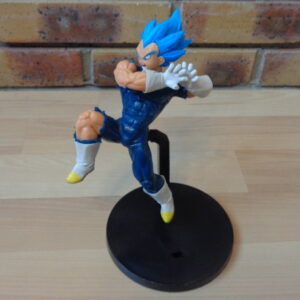 2128 –Figurine dragon ball Z végéta neuve