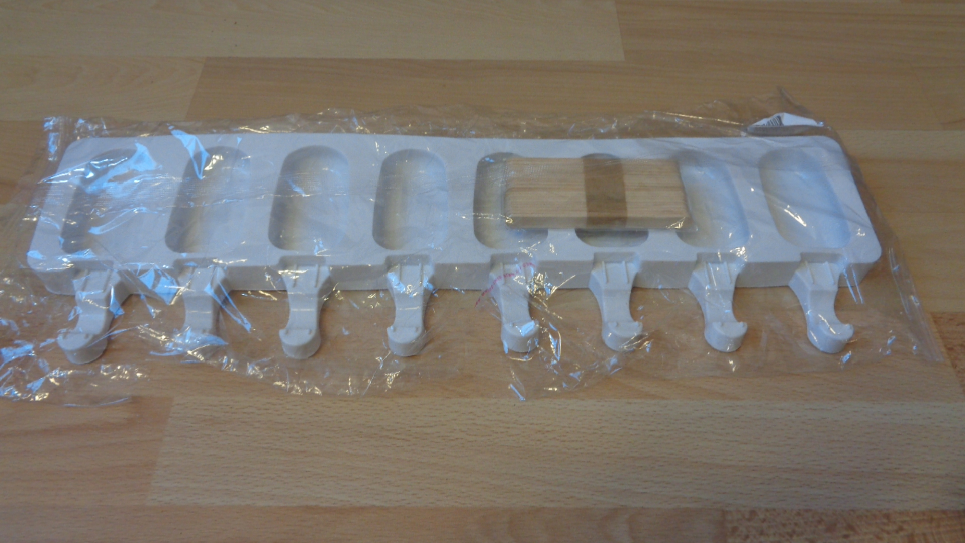 2285 – Moule Glace 8 Cellules, Moule à Glace en Silicone avec 20 Batonnets neuf – Image 9