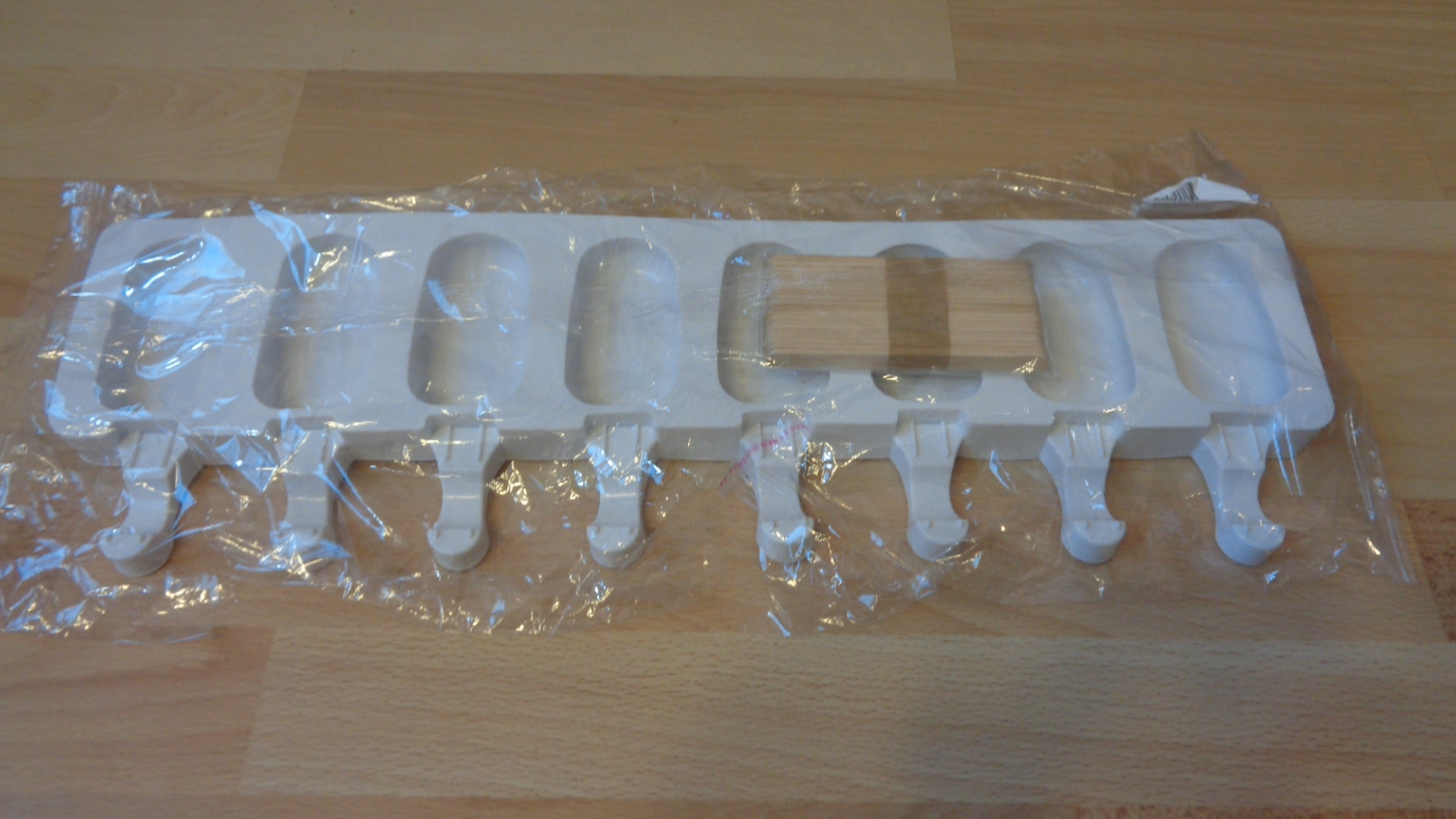 2285 – Moule Glace 8 Cellules, Moule à Glace en Silicone avec 20 Batonnets neuf – Image 8