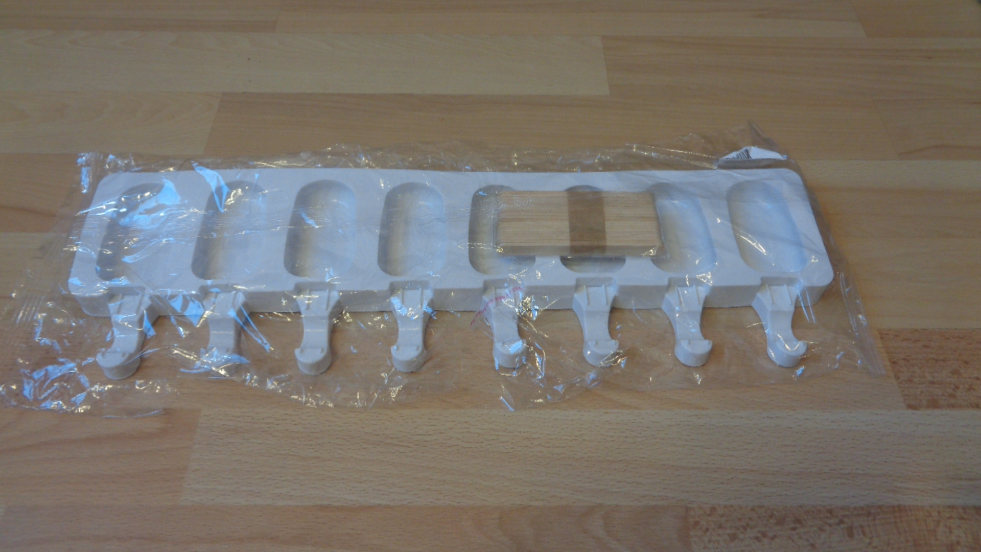 2285 – Moule Glace 8 Cellules, Moule à Glace en Silicone avec 20 Batonnets neuf – Image 5