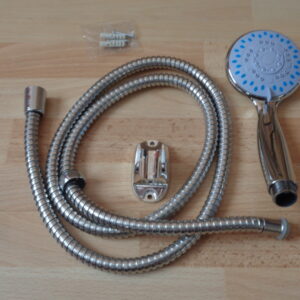 2368 – Pommeau de douche 5 modes avec Flexible neuf