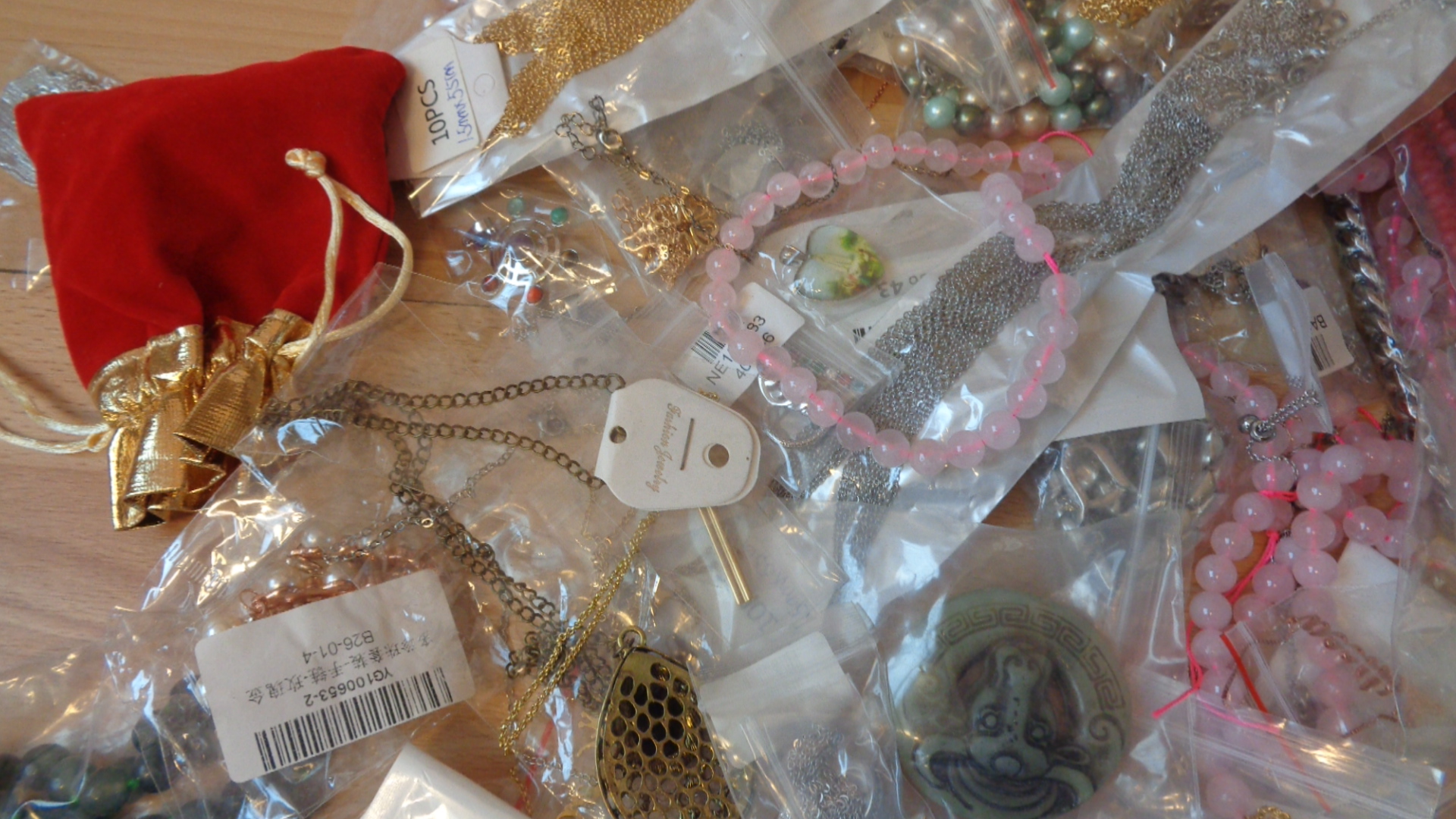 2449 – Lot de colliers divers neufs – Image 12