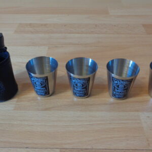 2469 – Coffret de voyage avec 4 verres à shot Jack Daniel&rsquo;s neufs