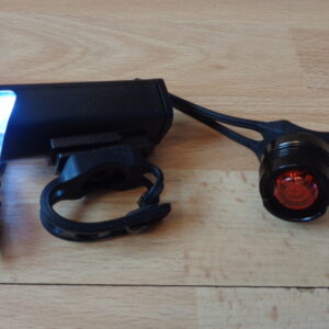 2705 – Feux avant et arrière pour vélo , Rechargeable par USB neufs