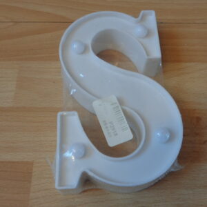 2729 – Lettre S lumineux 16 cm neuve