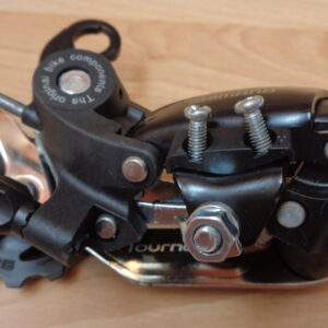 3024 – Dérailleur arrière adapté aux vélos de route,VTT, BMX neuf
