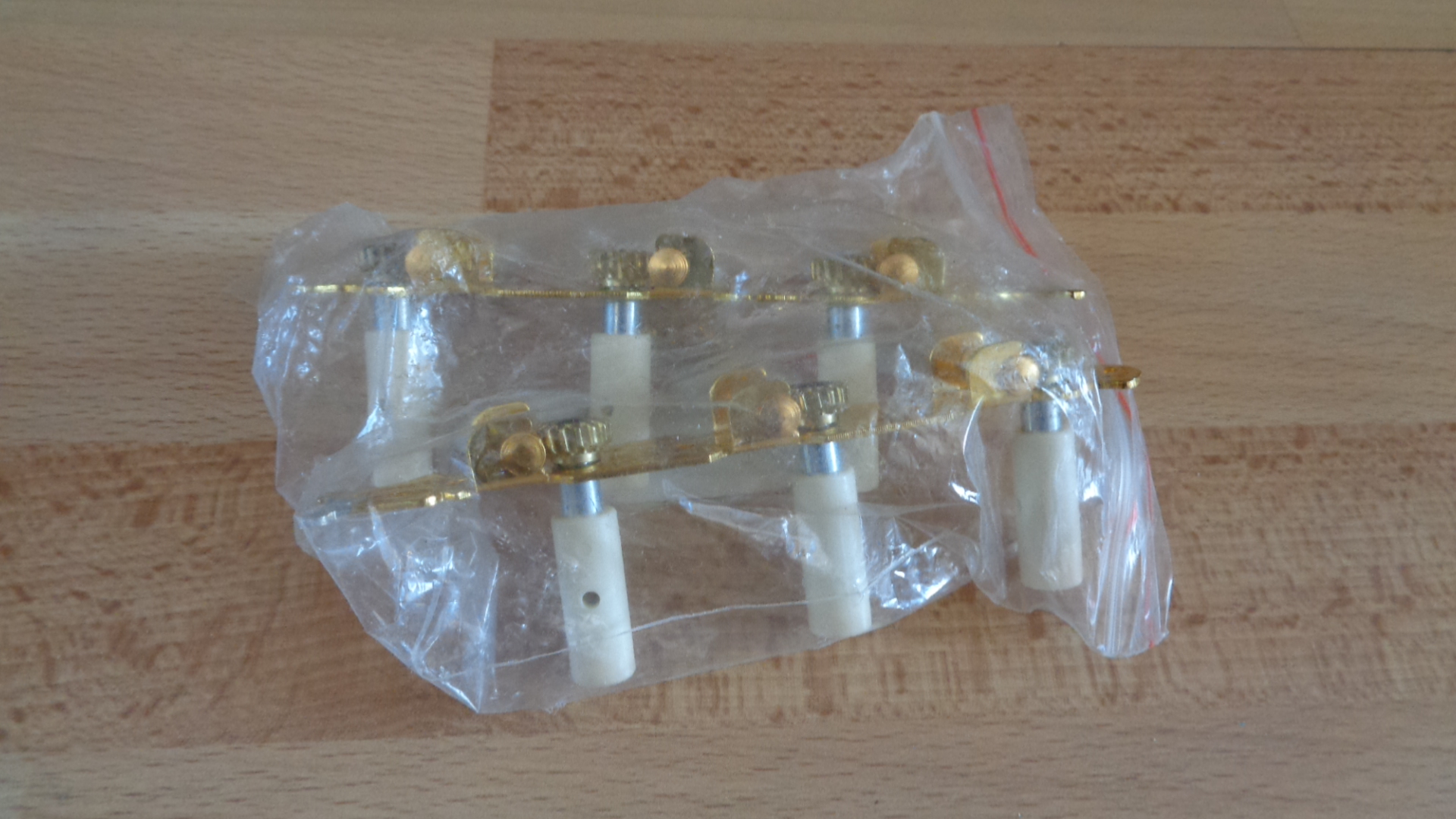 3089 – Chevilles de réglage de guitare classique, neuves – Image 10
