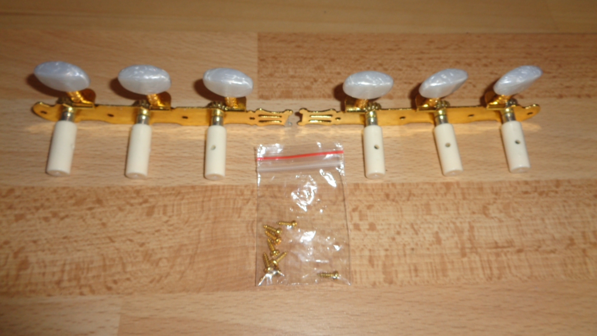 3089 – Chevilles de réglage de guitare classique, neuves – Image 7