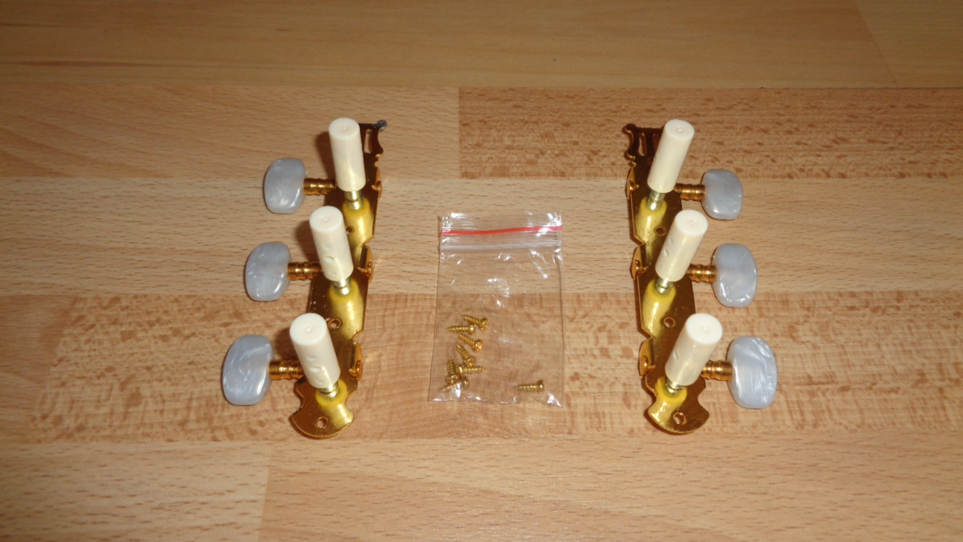3089 – Chevilles de réglage de guitare classique, neuves – Image 6